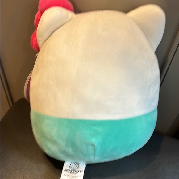 Hello Kitty Squishmallow - Picture 3 of 3